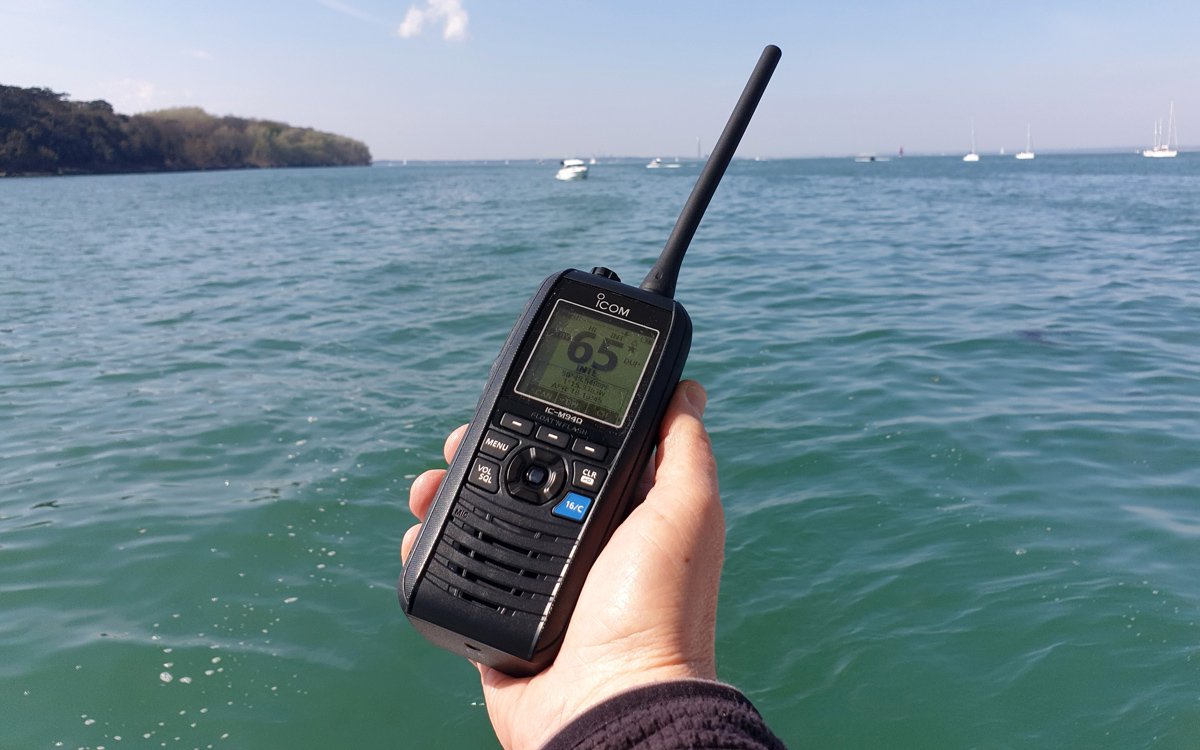 Marine Radios 101: Everything You Need to Know Before Setting Sail