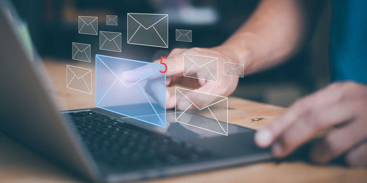 Kuwait Email List: Connect with a Wealthy and Digitally Engaged Market