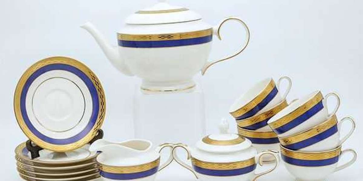 The Timeless Elegance of Porcelain: 5 Benefits of using porcelain dinnerware