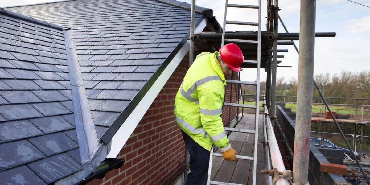 How to Choose the Best Roofing Contractor in Poole for Your Home Project