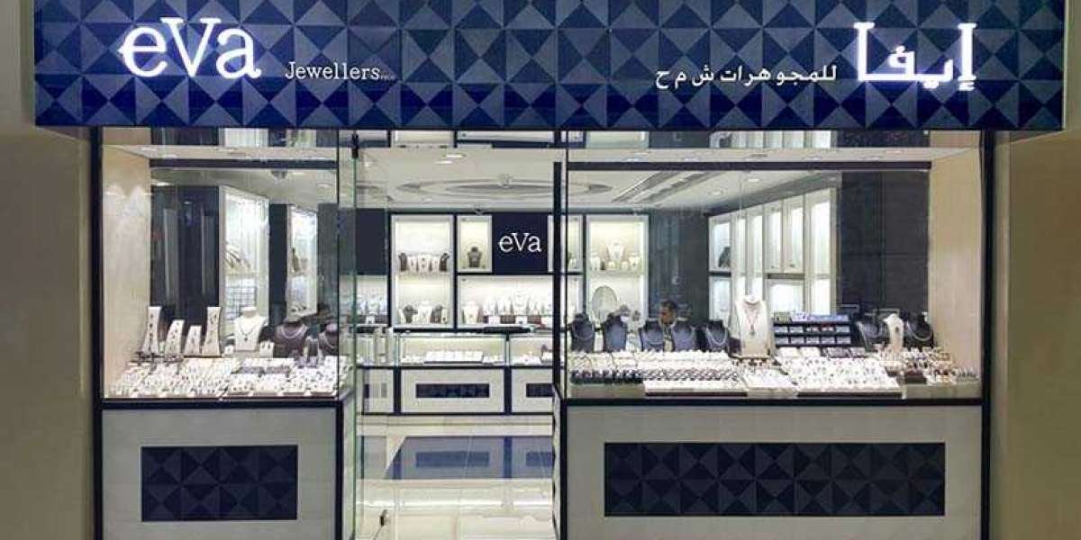 Expert Tips for Buying Diamond Engagement Rings in Dubai