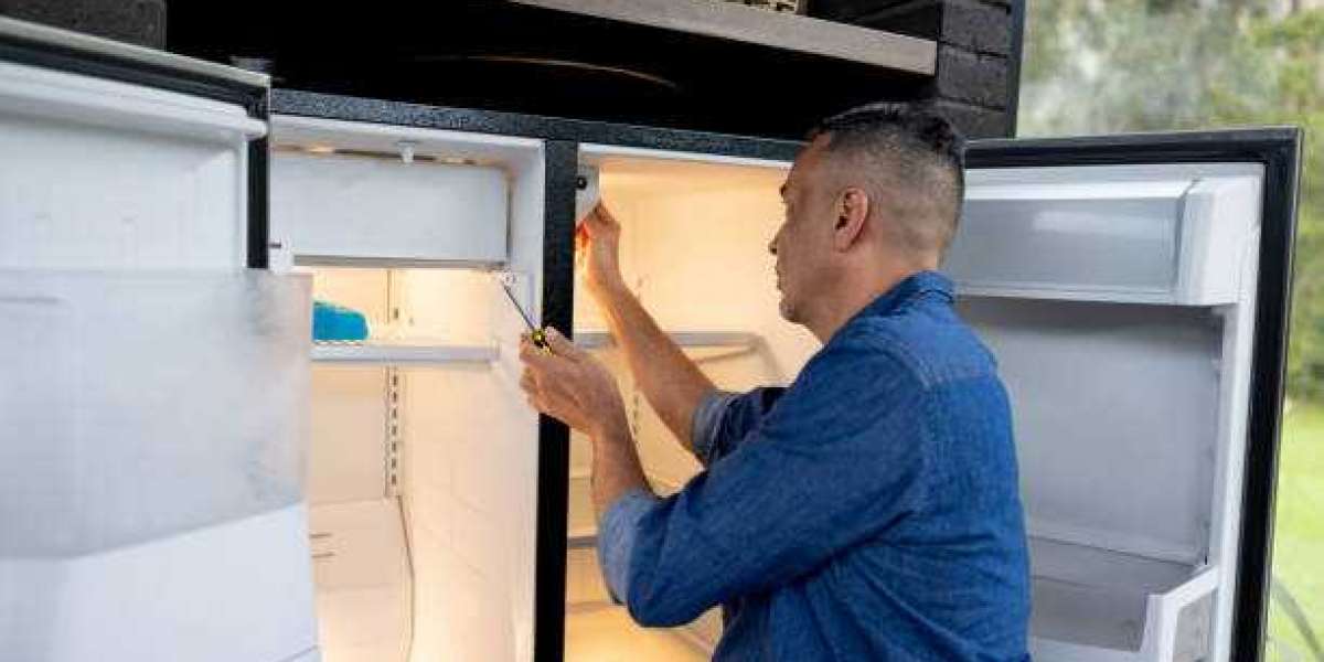 Troubleshooting Made Easy: Ice Maker Repair and LG Refrigerator Repair