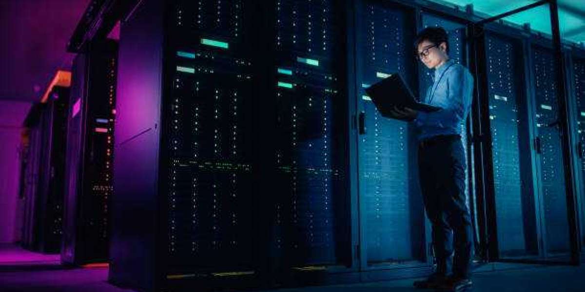 Data Center Solution Market Insights: Growth Drivers, Innovations & Future Outlook