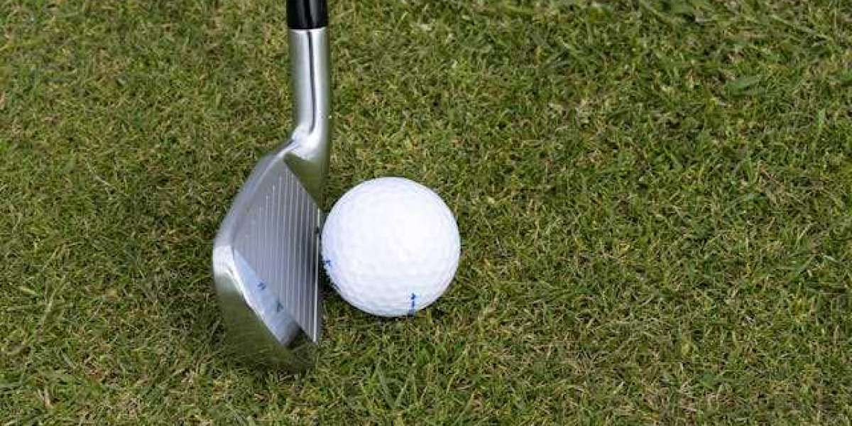 The Future of Golf Tees: Where Athletic Style Meets Outdoor Passion