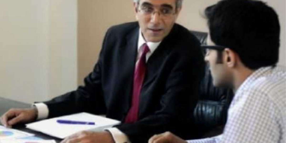 What Is C-Suite Coaching Mumbai and How Does It Benefit Executives?