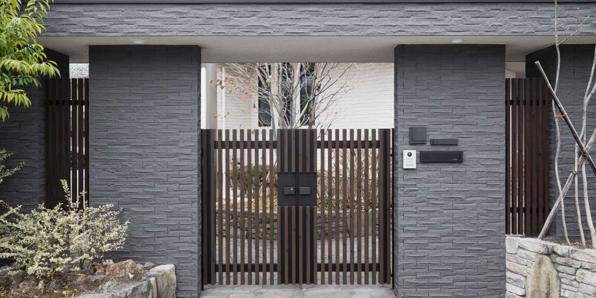 Everything You Need to Know About PCMNICE Auto Gates in Singapore: Working, Benefits, and Daily Use