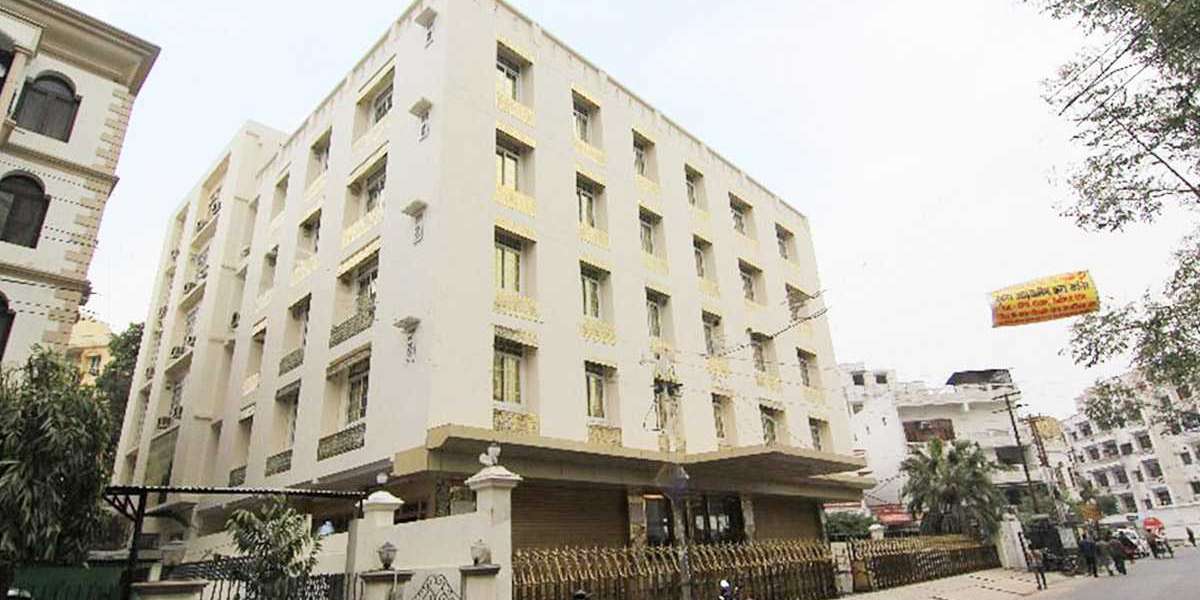 Best Choice for Low-Cost Hotel in Hazratganj for a Budget-Friendly Stay