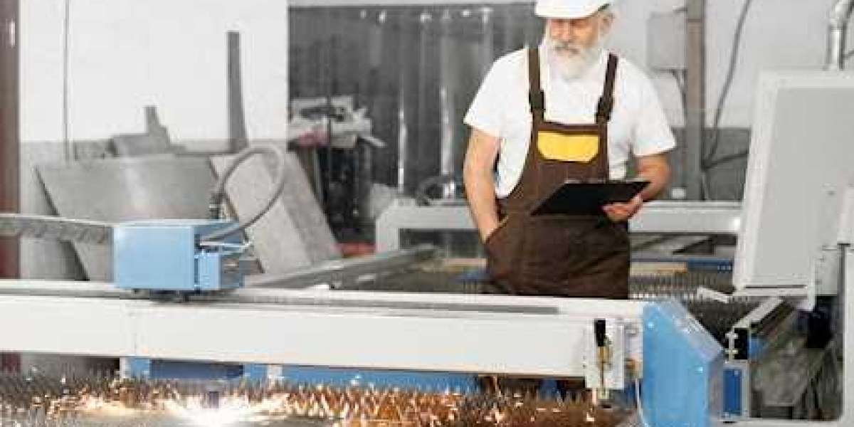 Affordable Storefront Fabrication Services in Toronto for Small Businesses